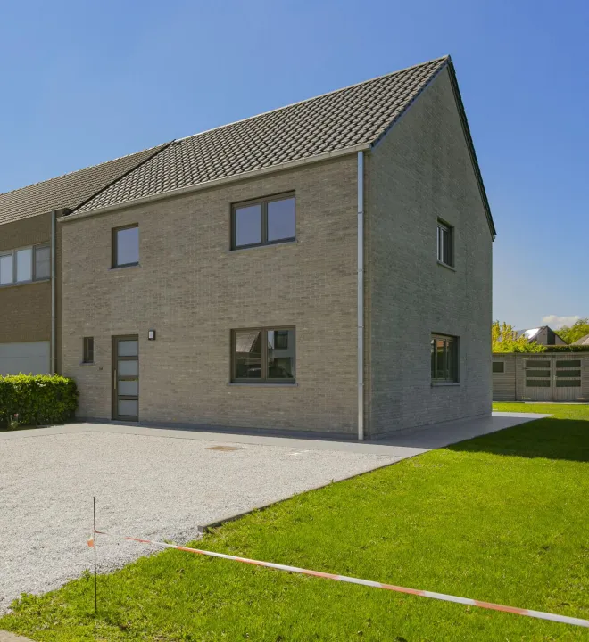 Kerkesteestraat36eeklo ext 04